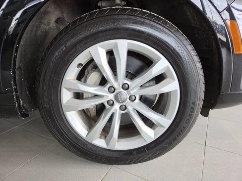 Used 2019 Audi Q7 3.0T Premium Plus AWD/4WD image 9