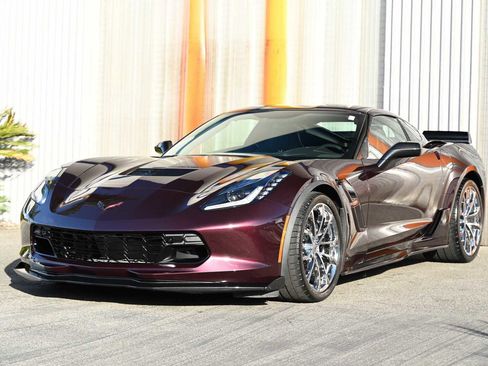 Used 2017 Chevrolet Corvette Grand Sport image 1