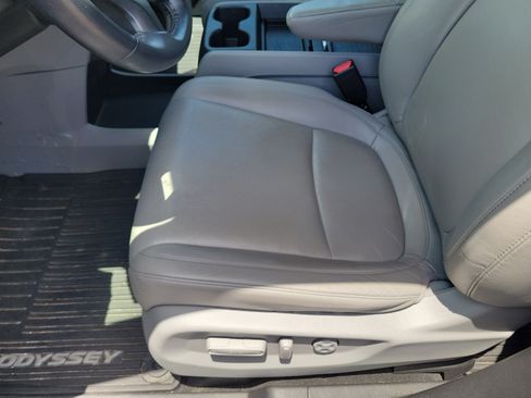 Certified 2023 Honda Odyssey EX-L image 26