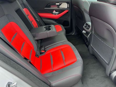 New 2026 Mercedes-Benz GLE 53 AMG 4MATIC Coupe image 19