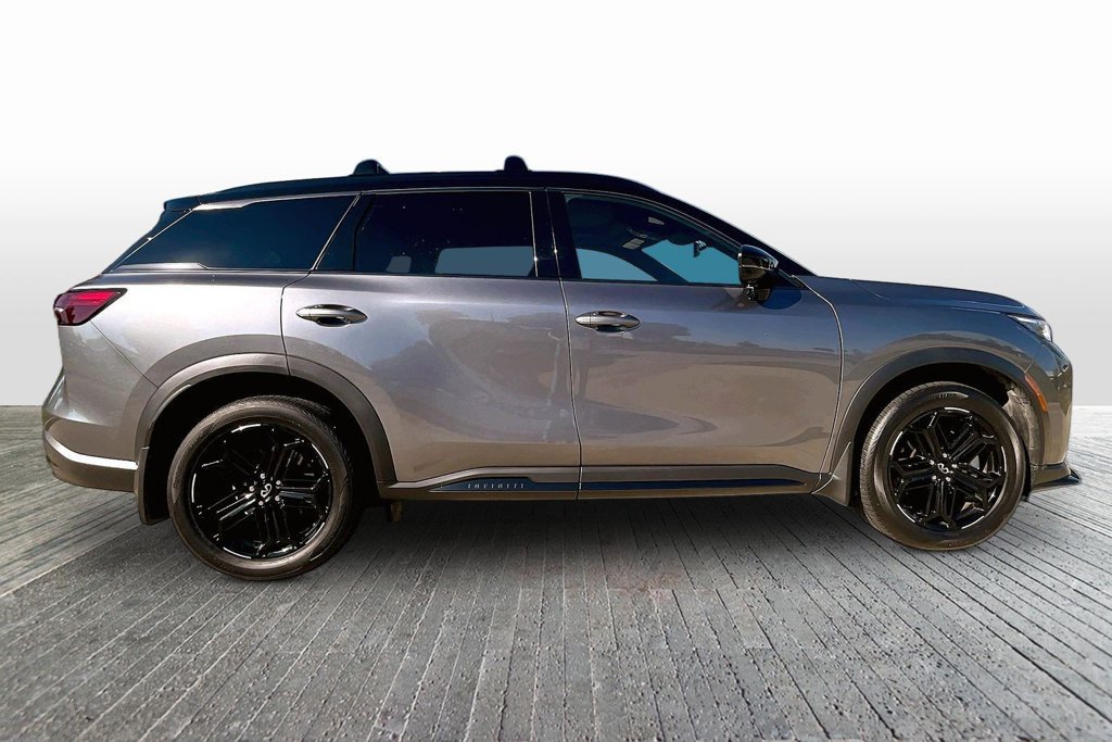 Certified 2027 INFINITI QX60 Sport w/ Dark Cargo Package AWD/4WD image 8