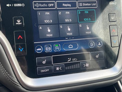 Used 2024 Subaru Outback Onyx Edition image 17