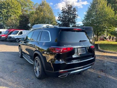 Used 2026 Mercedes-Benz GLS 450 4MATIC image 3