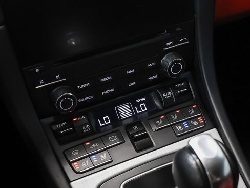 Certified 2017 Porsche 911 Carrera 4S AWD/4WD image 50