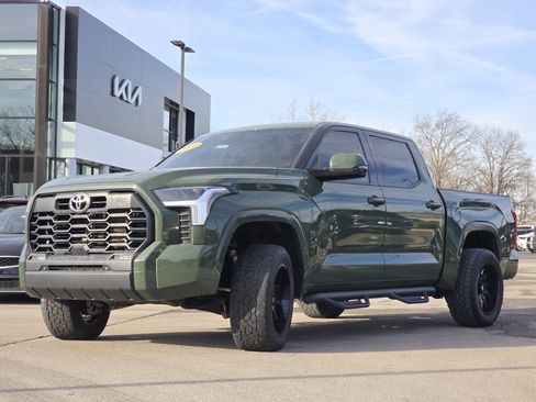 Used 2023 Toyota Tundra SR5 image 10