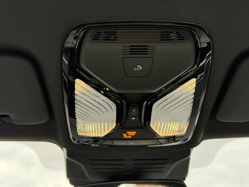 New 2026 BMW X5 xDrive40i w/ M Sport Package image 25