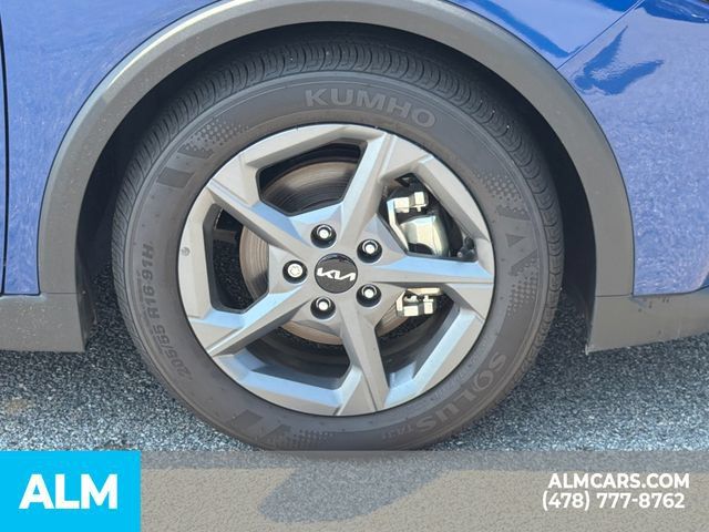 Used 2025 Kia K4 FWD image 14