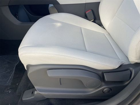 New 2026 Hyundai Santa Fe SE image 19