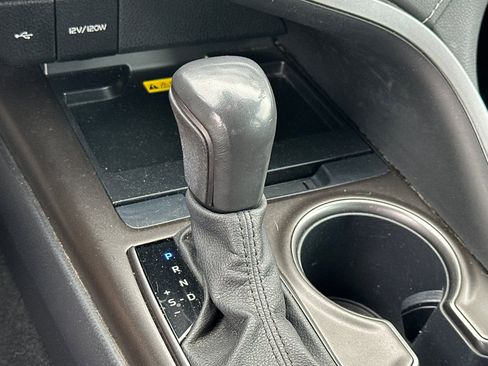 Used 2023 Toyota Camry XSE image 34