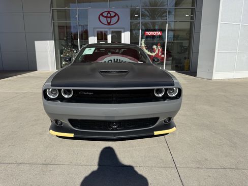 Used 2023 Dodge Challenger R/T Scat Pack w/ T/A Package image 29