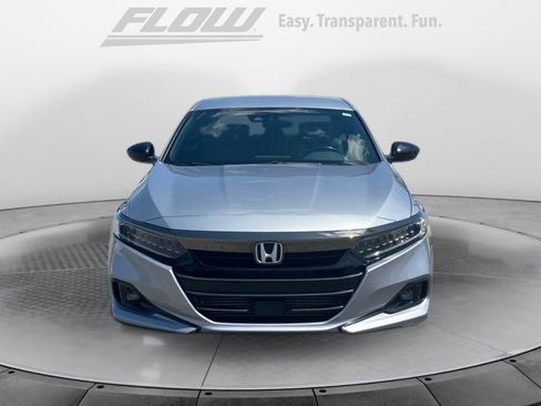 Used 2021 Honda Accord Sport image 3