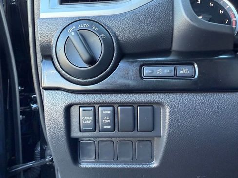 Certified 2021 Nissan Titan SV w/ SV Convenience Package image 25