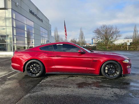 Used 2019 Ford Mustang GT image 8
