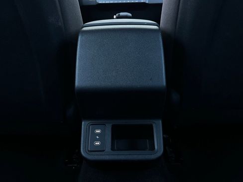 Used 2025 Kia K4 LXS image 12