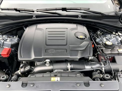Certified 2026 Land Rover Range Rover Velar S AWD/4WD image 29