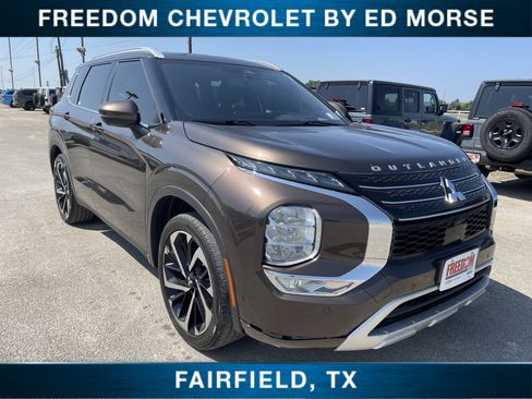 Used 2022 Mitsubishi Outlander SEL FWD image 1