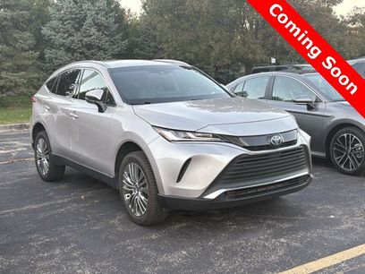 Used 2022 Toyota Venza XLE