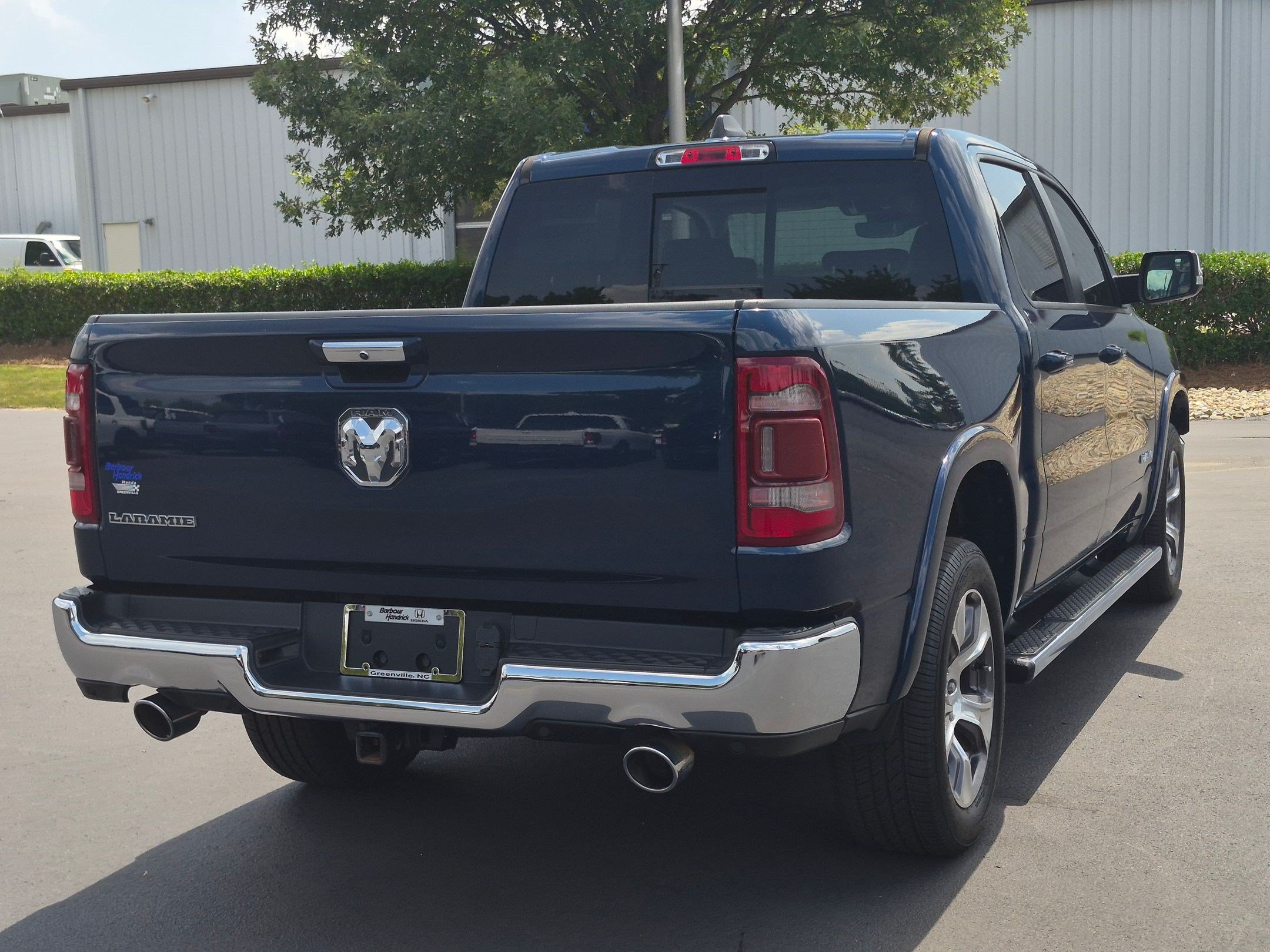 Used 2022 RAM 1500 Laramie RWD image 9