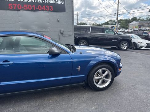 Used 2006 Ford Mustang Coupe image 10
