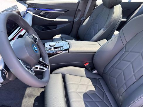 New 2026 BMW 550e xDrive AWD/4WD image 20
