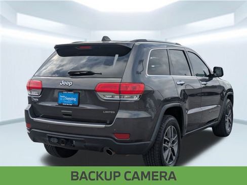 Used 2017 Jeep Grand Cherokee Limited w/ Luxury Group II image 5
