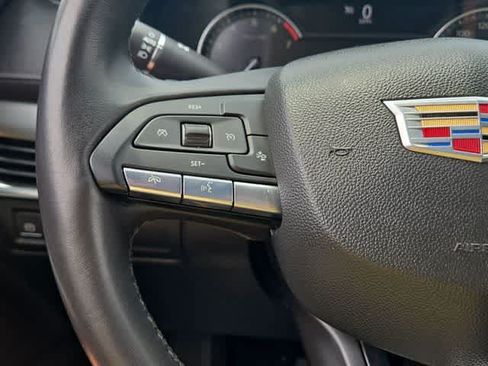 Used 2020 Cadillac XT4 Premium Luxury w/ Driver Awareness Package AWD/4WD image 23
