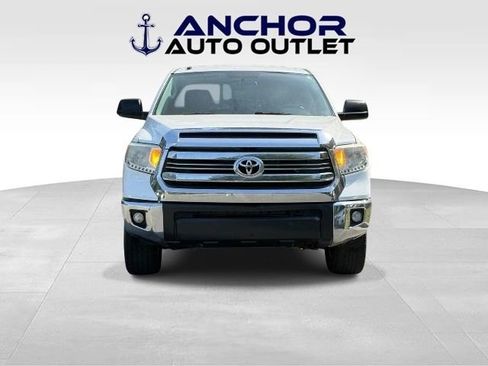 Used 2017 Toyota Tundra SR5 w/ SR5 Upgrade Package RWD image 2