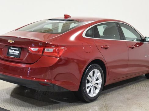 Used 2023 Chevrolet Malibu LT FWD image 11