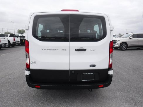 Used 2023 Ford Transit 350 XLT image 3
