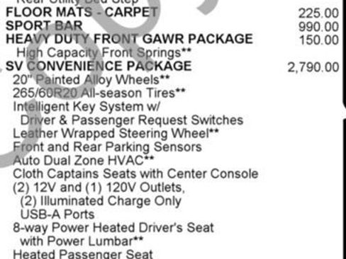 Used 2023 Nissan Titan SV w/ SV Convenience Package image 25