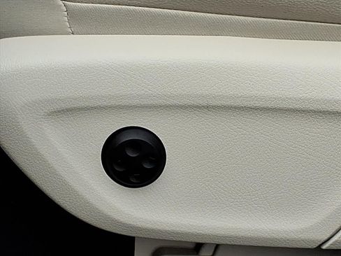 Used 2022 Mercedes-Benz GLE 450 4MATIC image 14