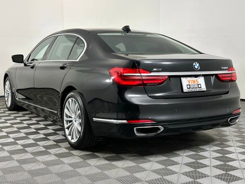 Used 2017 BMW 740i xDrive image 37