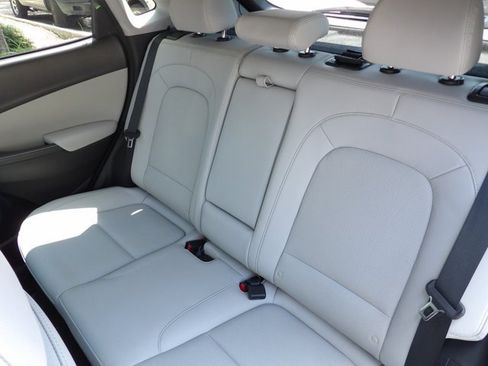 Certified 2022 Hyundai Kona Limited w/ Winter Weather Package FWD image 26