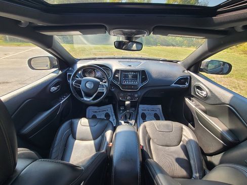 Used 2021 Jeep Cherokee Latitude Lux 80th Anniv w/ Quick Order Package 26U 80TH image 16