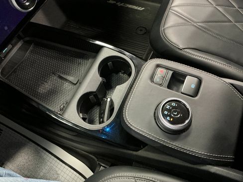 Used 2023 Ford Mustang Mach-E Select image 14