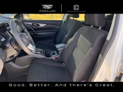 Used 2019 Nissan Rogue Sport S image 19