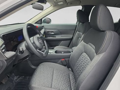 New 2026 Nissan Kicks SV FWD image 10