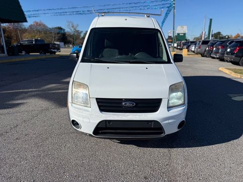 Used 2013 Ford Transit Connect XLT image 2