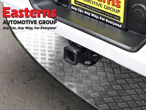 Used 2022 GMC Sierra 1500 Elevation image 24