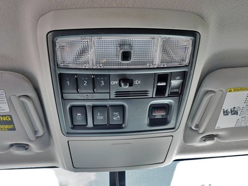 Used 2014 Toyota 4Runner Limited AWD/4WD image 29