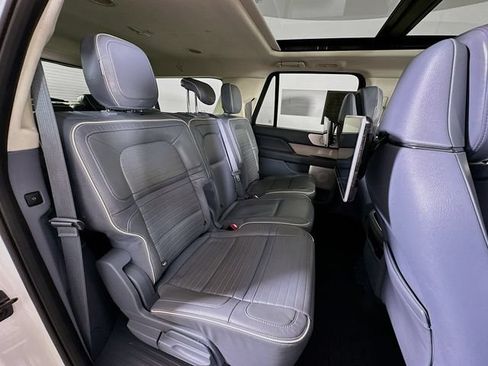 Certified 2023 Lincoln Navigator L Black Label AWD/4WD image 34