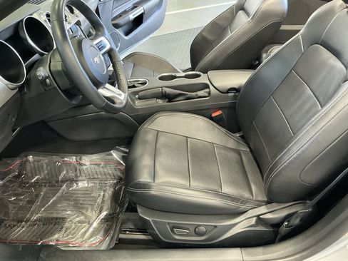 Used 2023 Ford Mustang Premium image 14