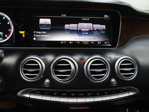 Used 2015 Mercedes-Benz S 550 4MATIC Coupe image 20