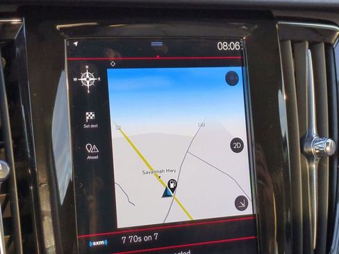 Used 2020 Volvo V90 T6 Cross Country image 22