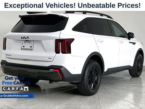 Used 2025 Kia Sorento SX Prestige w/ Olive Brown Leather Package AWD/4WD image 2