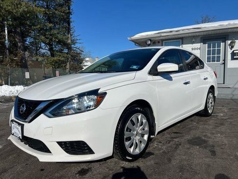Used 2019 Nissan Sentra S image 3