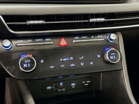 Used 2025 Hyundai Sonata SEL image 23