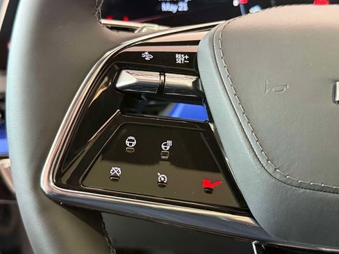 New 2026 Cadillac Optiq V w/ Magnus Launch Edition AWD/4WD image 18
