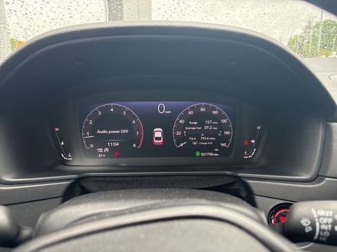 Used 2024 Honda Accord EX image 11