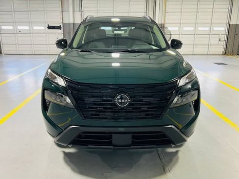New 2026 Nissan Rogue Dark Armor FWD image 10